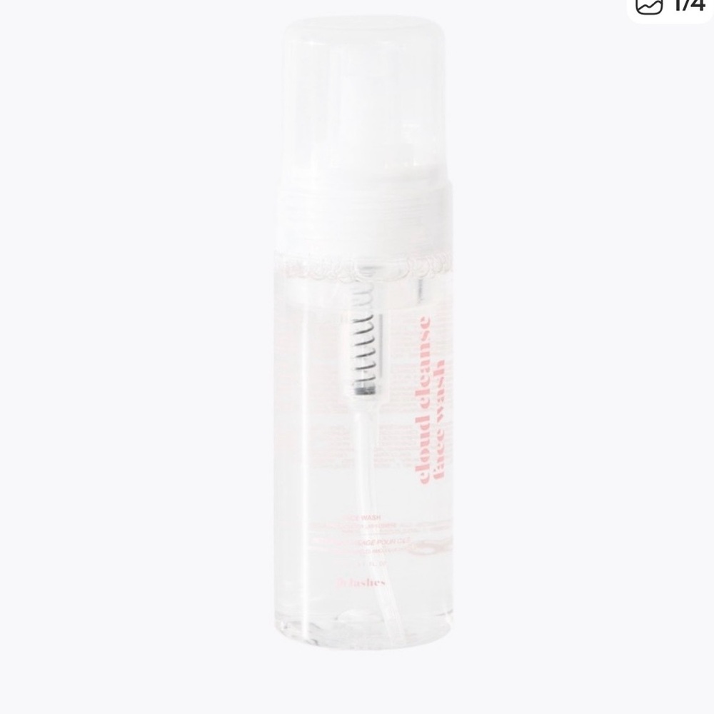 NWT Cloud Cleanse Foaming Face Wash